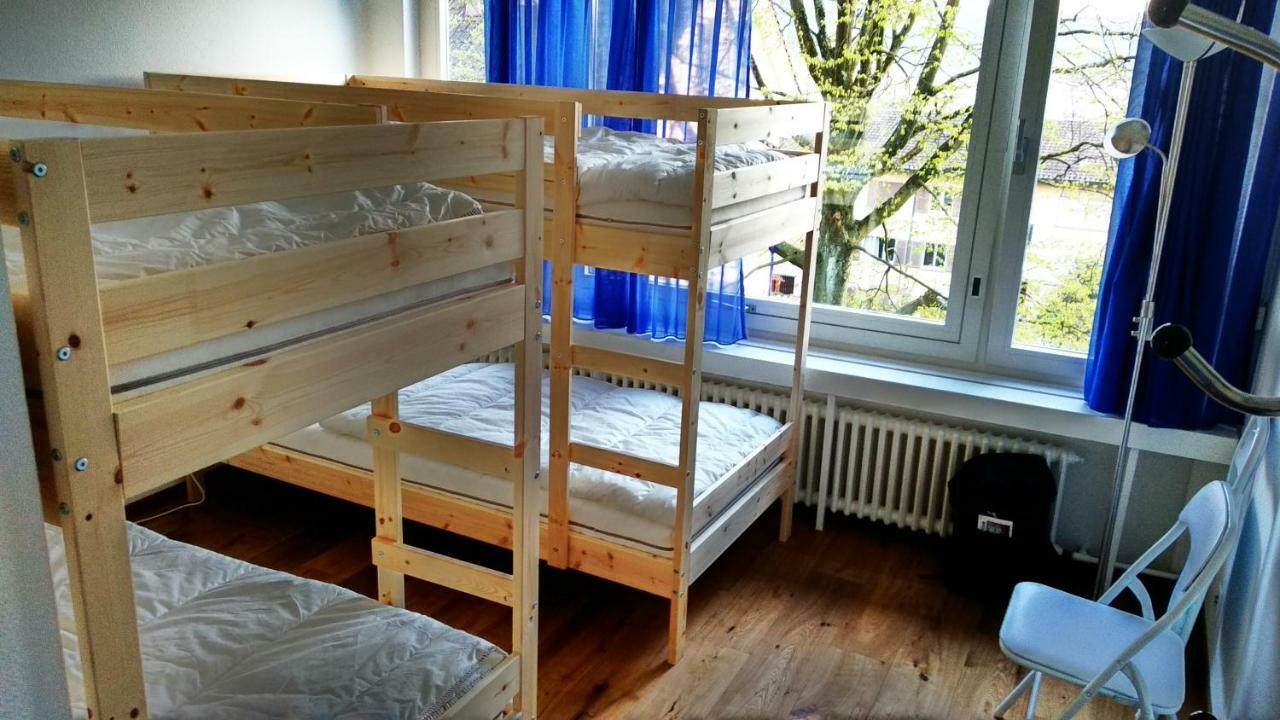 Budget Youth Hostel Oberengstringen Bagian luar foto